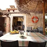 House In Fantastic Location In Countryside By Renthousing Σπίτι διακοπών