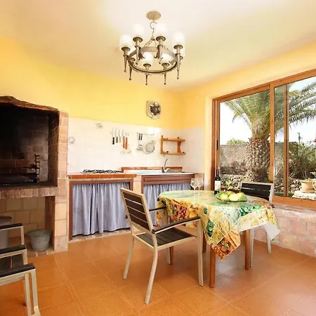 House In Fantastic Location In Countryside By Renthousing * Pollenca